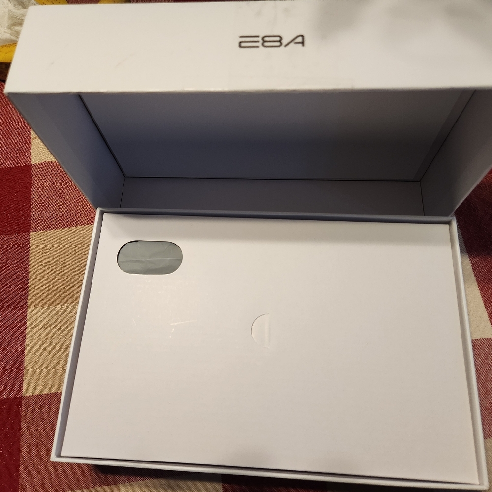 E8A Android Tablet - Gray - Picture 8 of 9